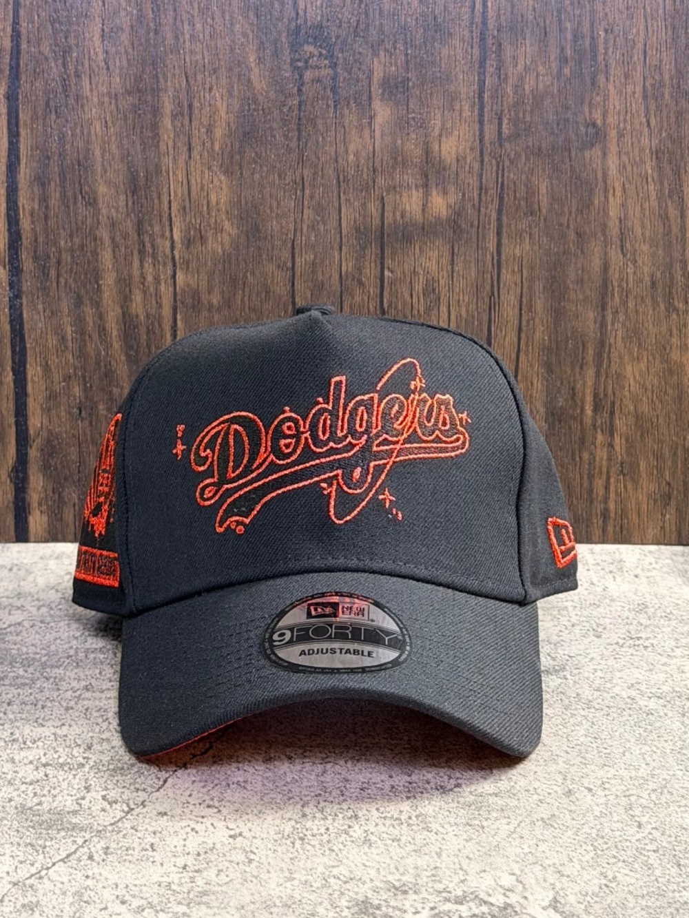 New Era LA Dodgers 9FORTY Black Red Tokyo Series Curved Snapback Hat OSFA